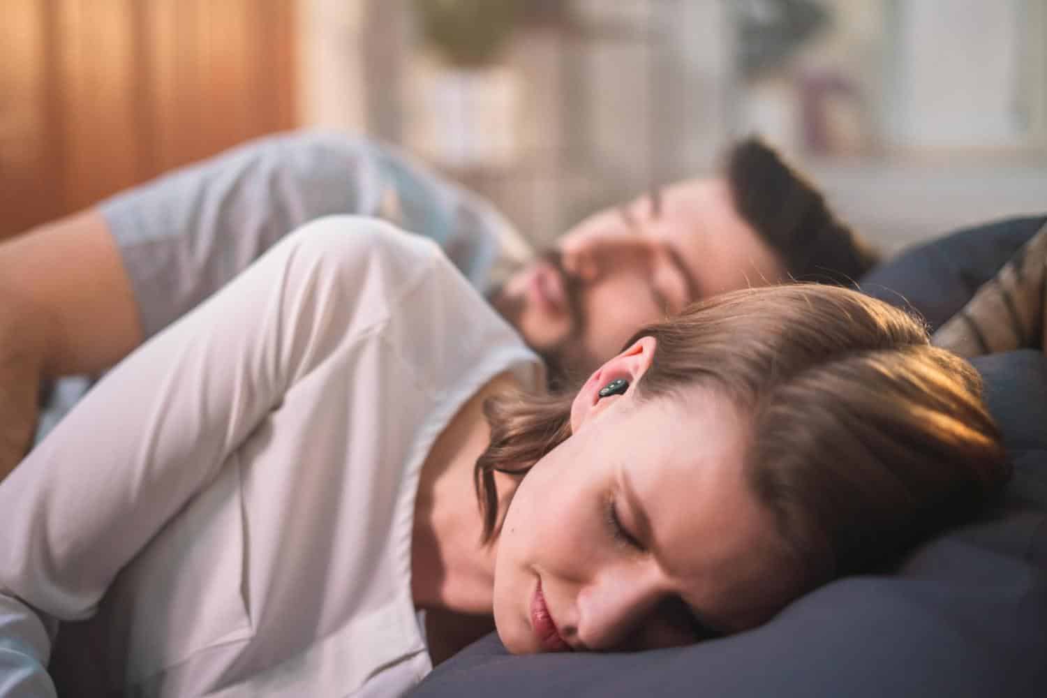 QuietOn couple in bed